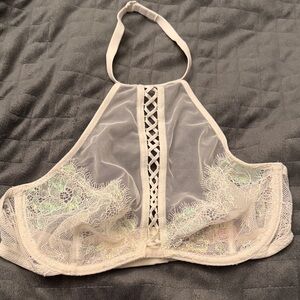 Victoria’s Secret Elegant Cream Lace Halter Bralette